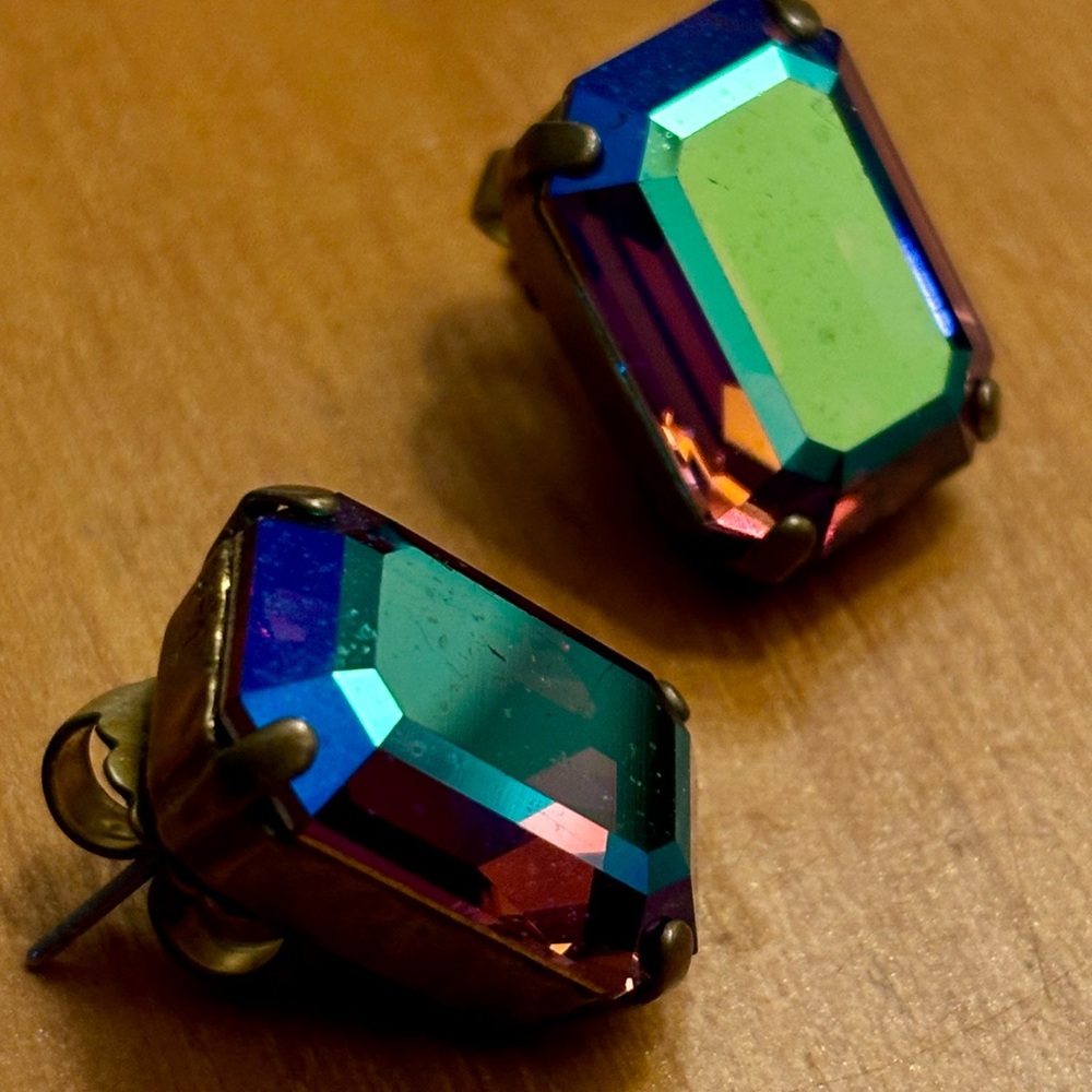 Sorrelli Rectangular Iridescent Earrings - image 1